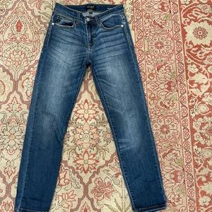 Judy Blue jeans, size 27, relaxed fit skinny jeans